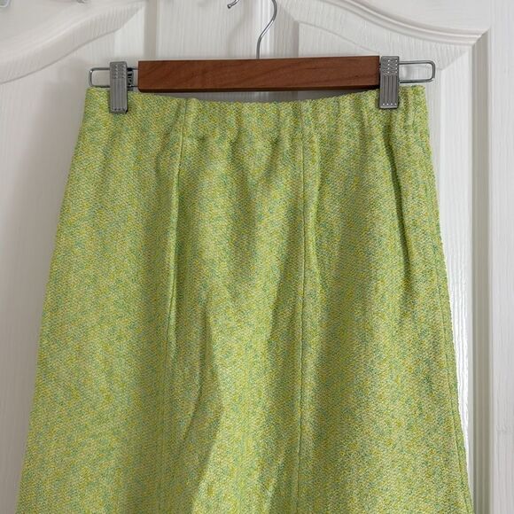 St. John Couture line burst knit skirt NWT - Picture 3 of 12